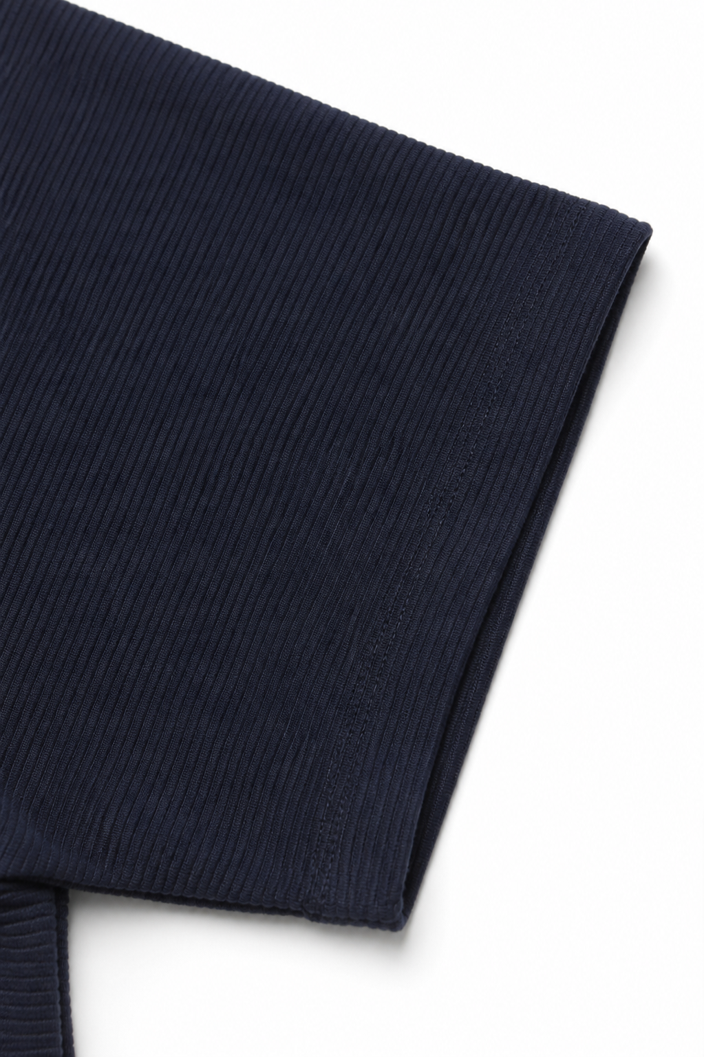 T SHIRT ROMA AZUL MARINHO DETALHE NA MANGA